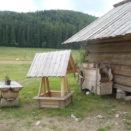 Проживання в сім'ї Na Potoku